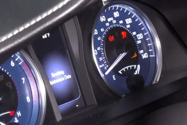 2012 2017 Toyota Camry Dash Light